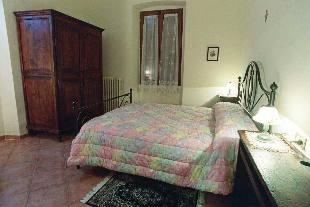Agriturismo Monte Acuto Umbertide Bilik gambar