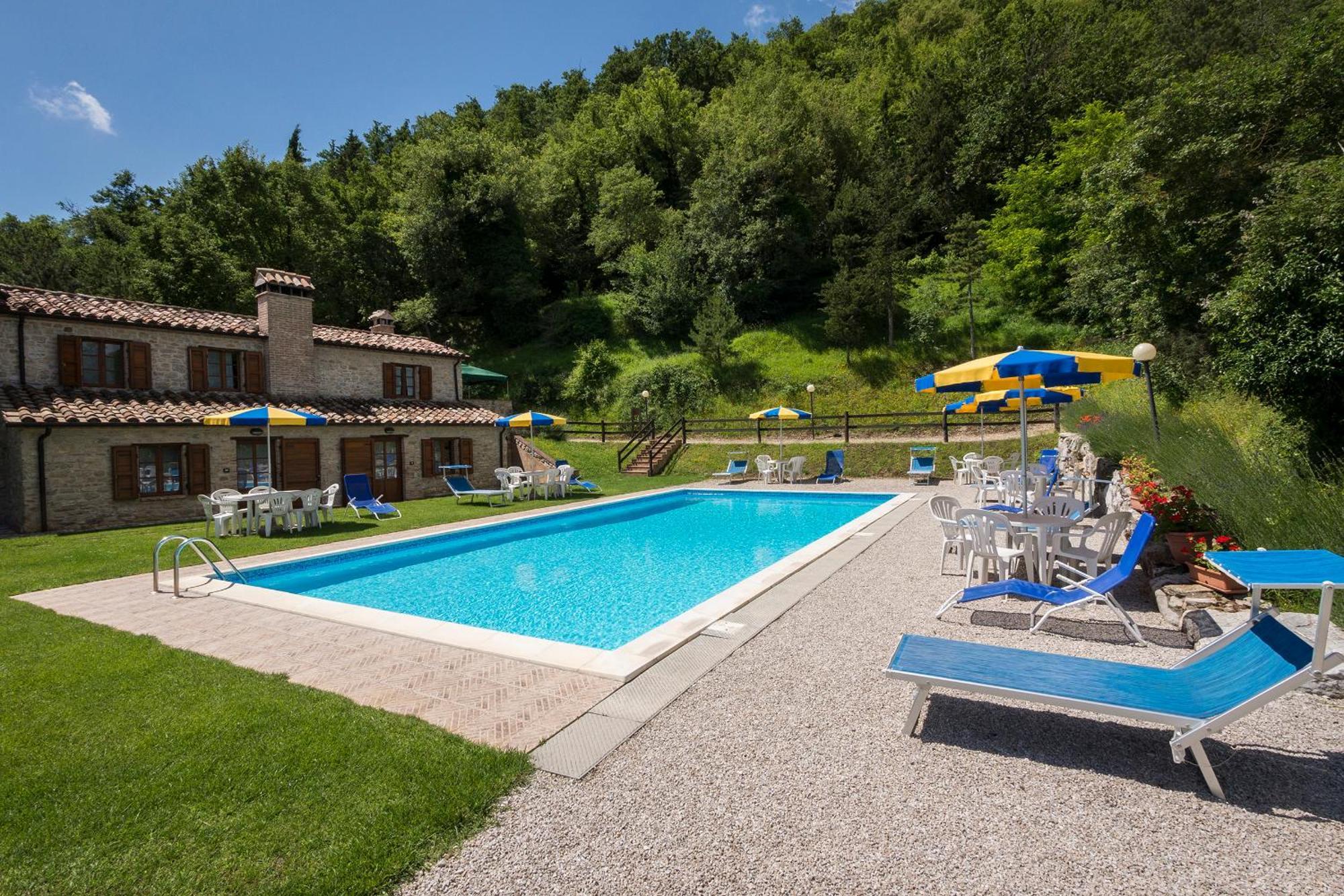 Agriturismo Monte Acuto Umbertide Luaran gambar
