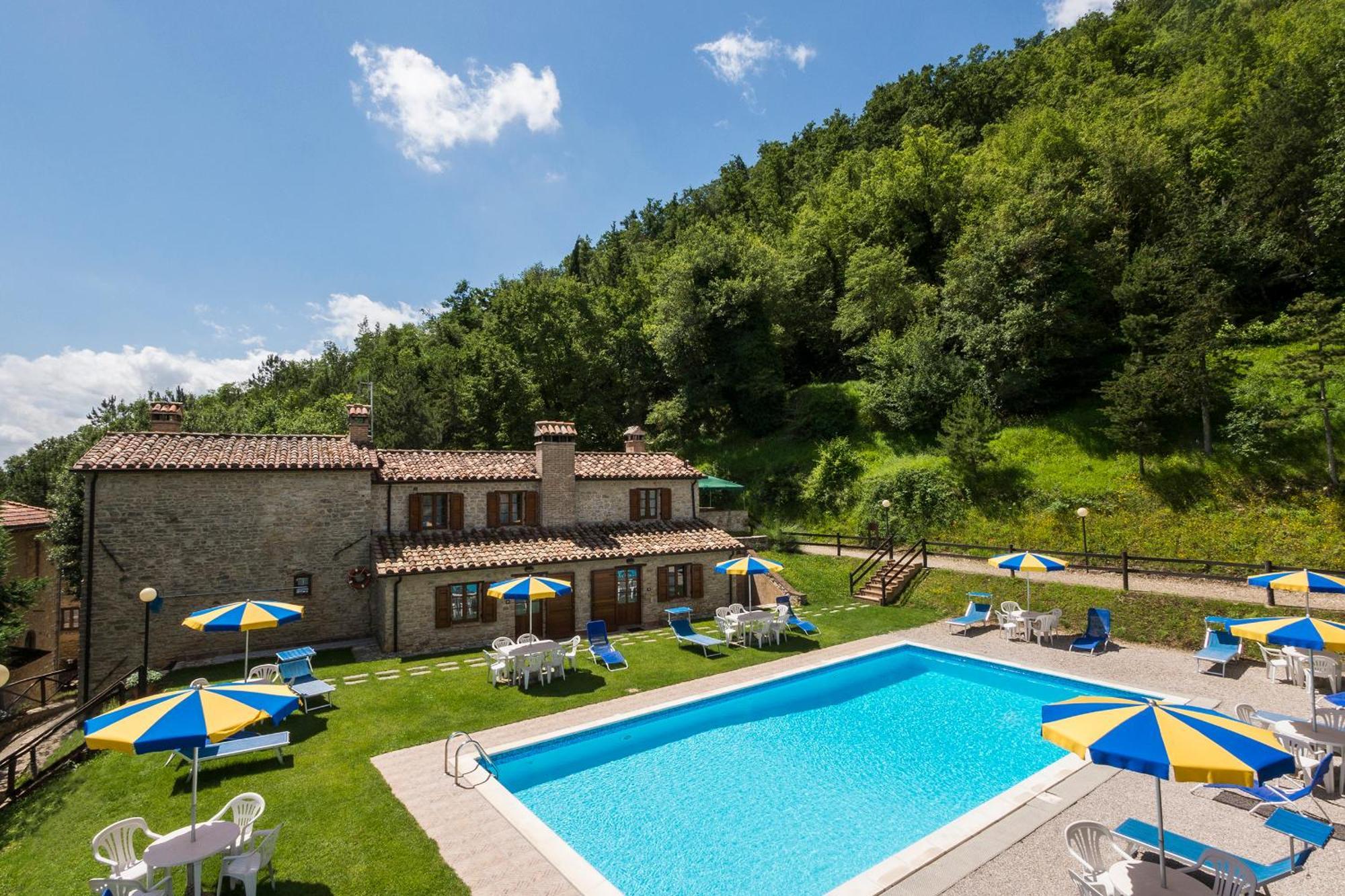 Agriturismo Monte Acuto Umbertide Luaran gambar