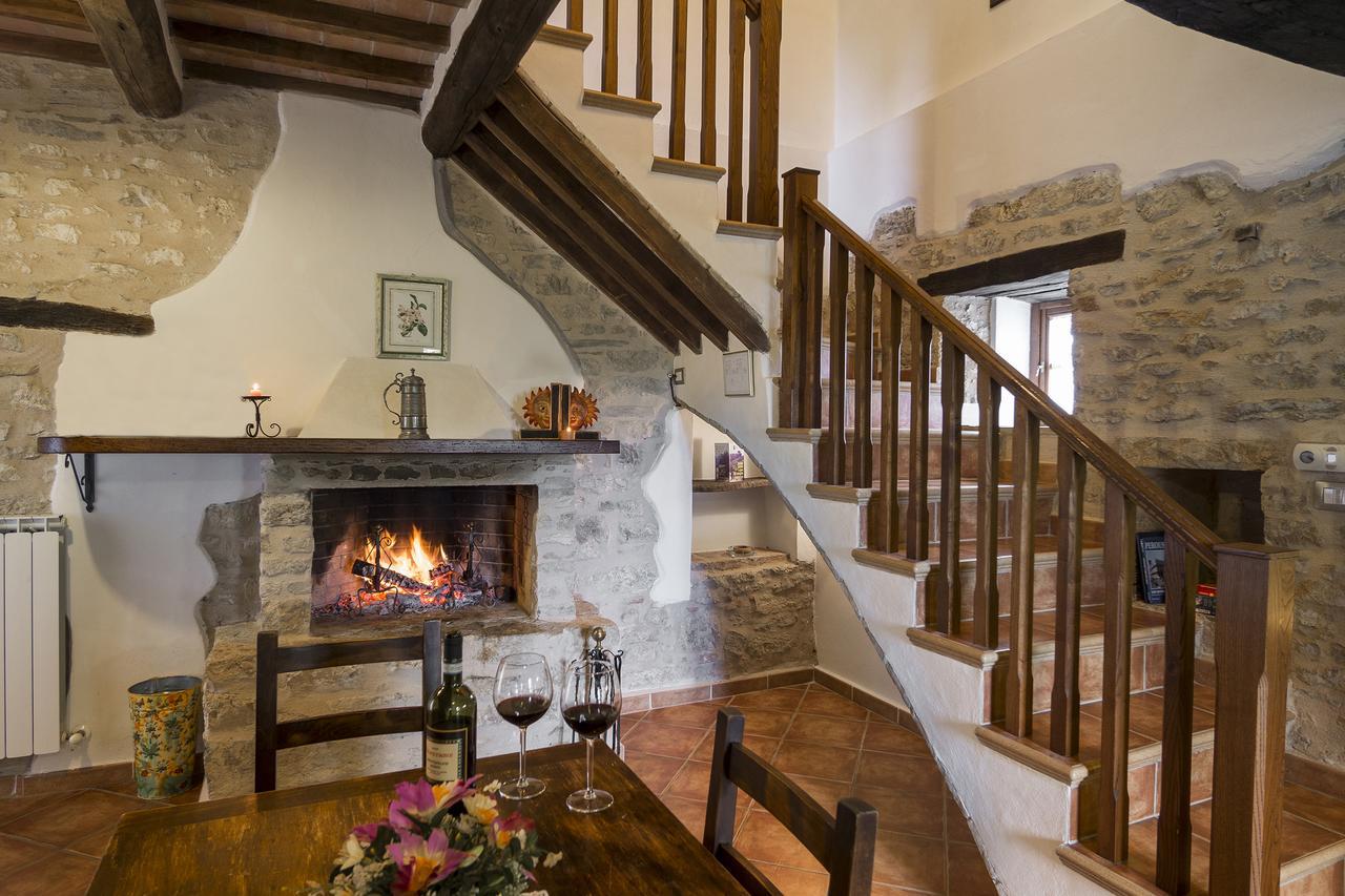 Agriturismo Monte Acuto Umbertide Luaran gambar